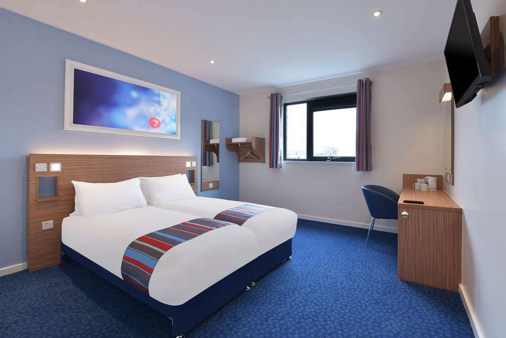 Travelodge Bromsgrove Marlbrook 客房 照片